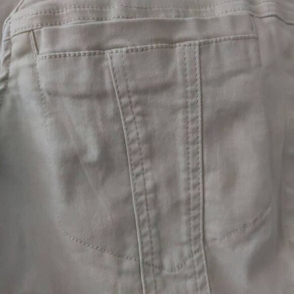 Democracy Puff Shoulder Twill Jacket with Peplum Hem size Large NWOT - Picture 12 of 12